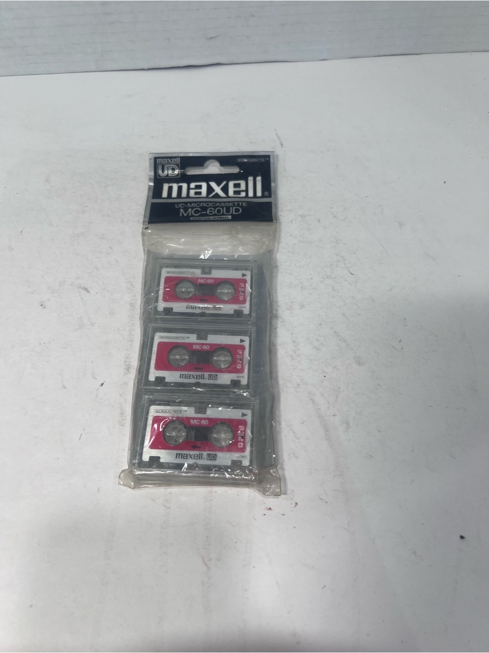 Maxell Pink Mini Cassette 3-Pack - MC-60